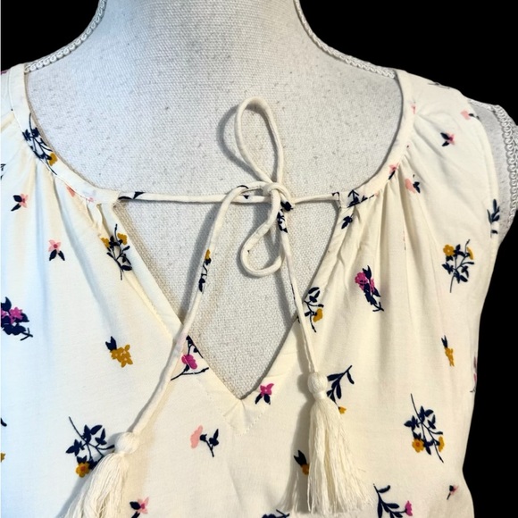 * ❤️OLD NAVY  SPRING/SUMMER FLORAL PRINT SLEEVELESS DRESS   XSMALL - Picture 3 of 8